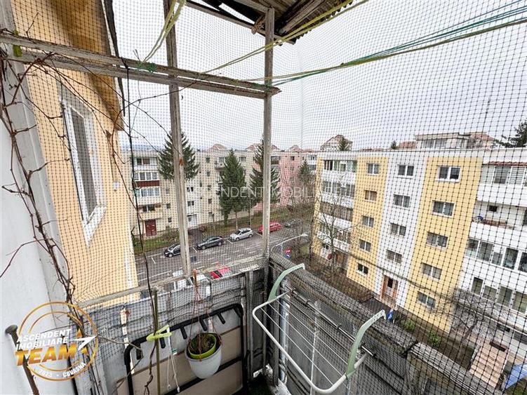 FILM&TUR 3D!! Apartament cu 3 camere luminos, loc parcare, zona Lenin, Sfantu Gh - 12