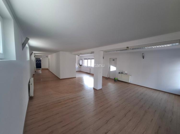 Închiriez spațiu 130 mp, str. Smârdan, Iași. Pretabil birouri, cabinet, salon - 6