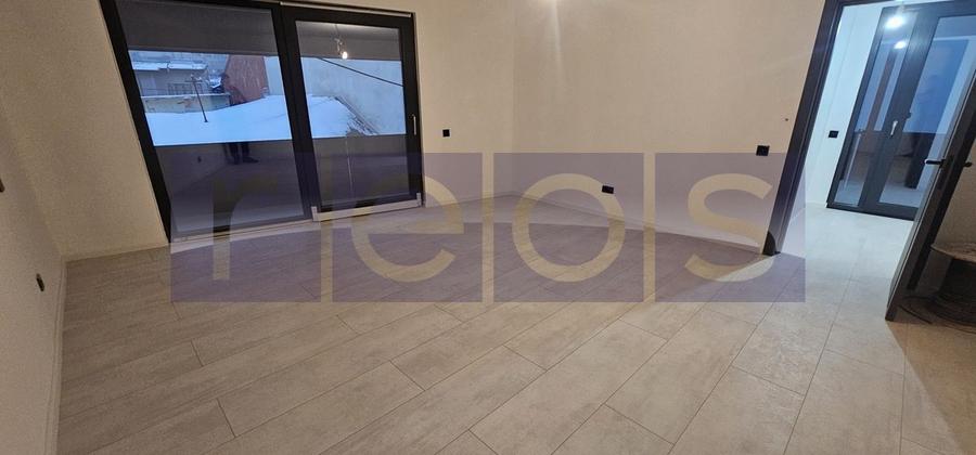 VANZARE VILA S+P+1 | 2 LOCURI DE PARCARE | ZONA TINERETULUI-- astept schitele - 8