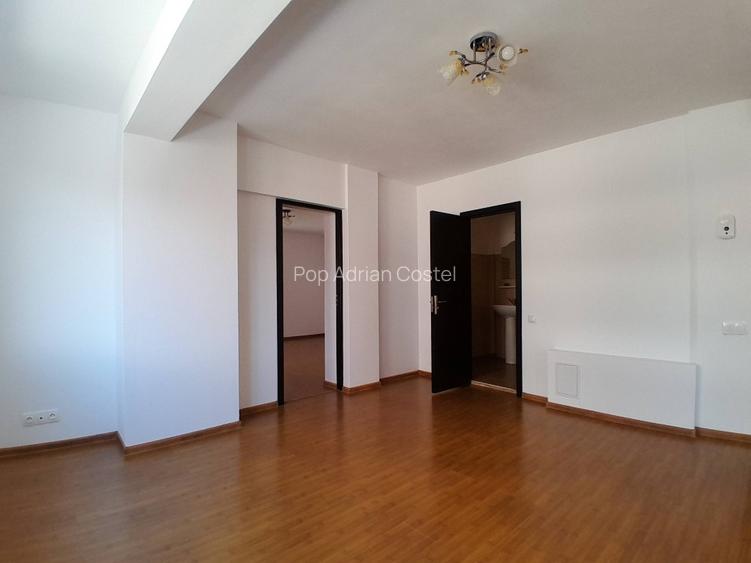 Apartament de vanzare - 2 camere - Baba Novac - 6