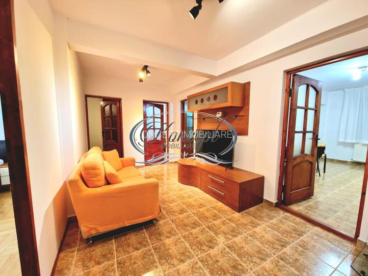 Locuinta luminoasa cu garaj pentru 2 masini, in Zorilor - 7