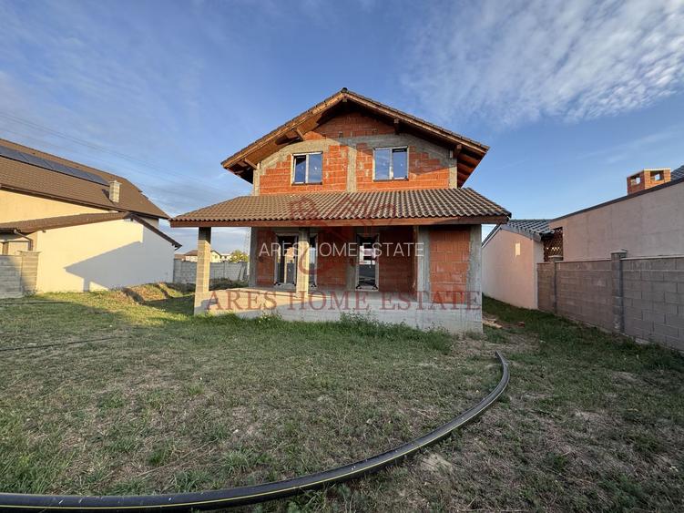 Casa individuala P+M Giroc. Strada linistita doar de case. Comsion 0 - 2