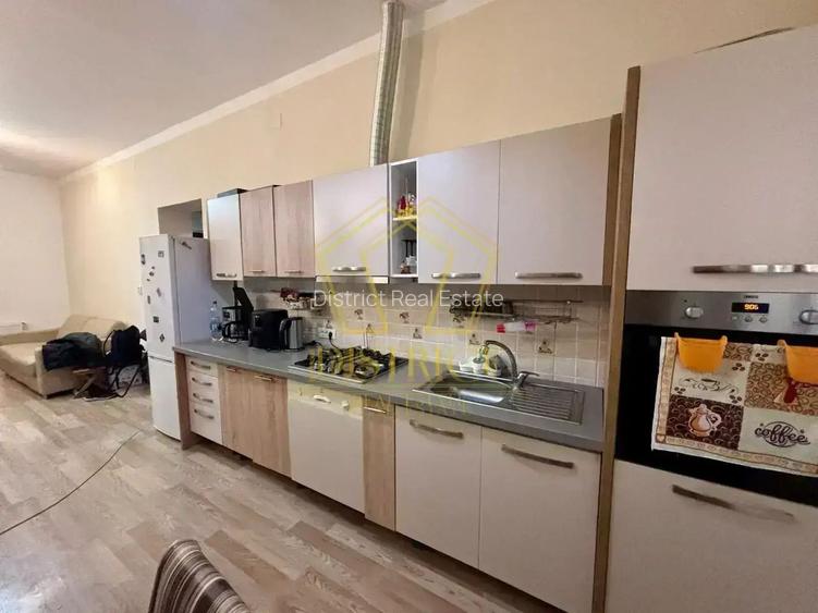 Casa renovata cu 4 camere la curte comuna | Iosefin - 7