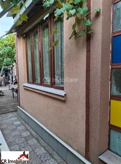 Vanzare casa Jiului - 2