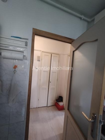 Etaj  1apartament 3Camere Tomis 1-Spitalul judetean - 21