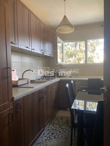 Apartament cu 2 camere 50 mp, etaj intermediar, situat in cartierul Astra - 5