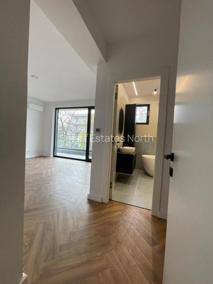 Vila finalizata 6 camere Iancu Nicolae -Jolie Ville Comision 0 - 14