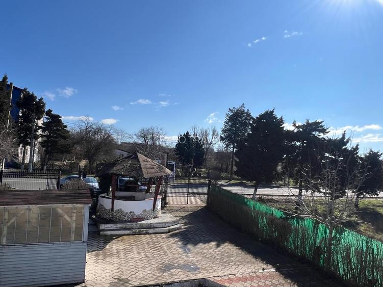 Vila tip pensiune P+1+M, Eforie Sud, teren 607 mp, 145.000 euro - 2