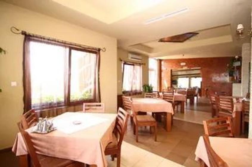 Hotel in Huedin S+P+2E+M Reconvertit în Centru rezidențial pentru vârstnici