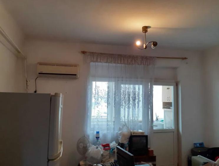 IANCULUI Metrou,et.3/4,DECOMANDATA,FARA RISC,AC,balcon inchis