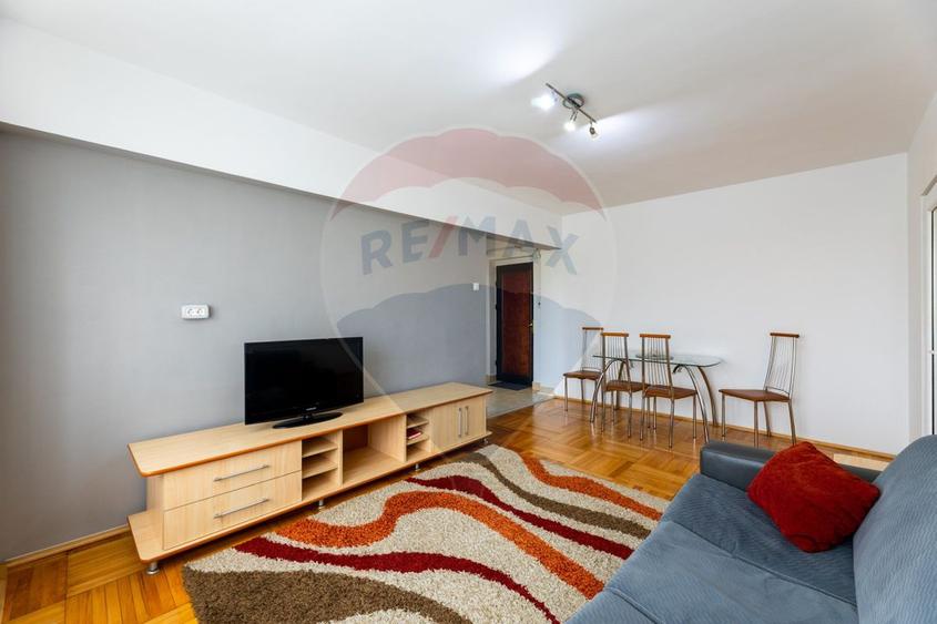 Apartament cu 2 camere de închiriat - zonă Ultracentrală