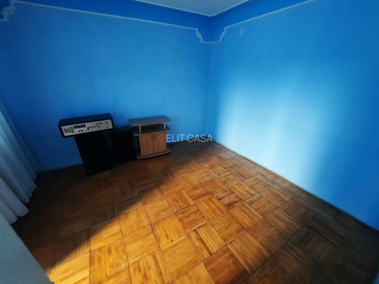 Apartament cu 2 camere, etajul 2/4, zona Podu Ros - 3