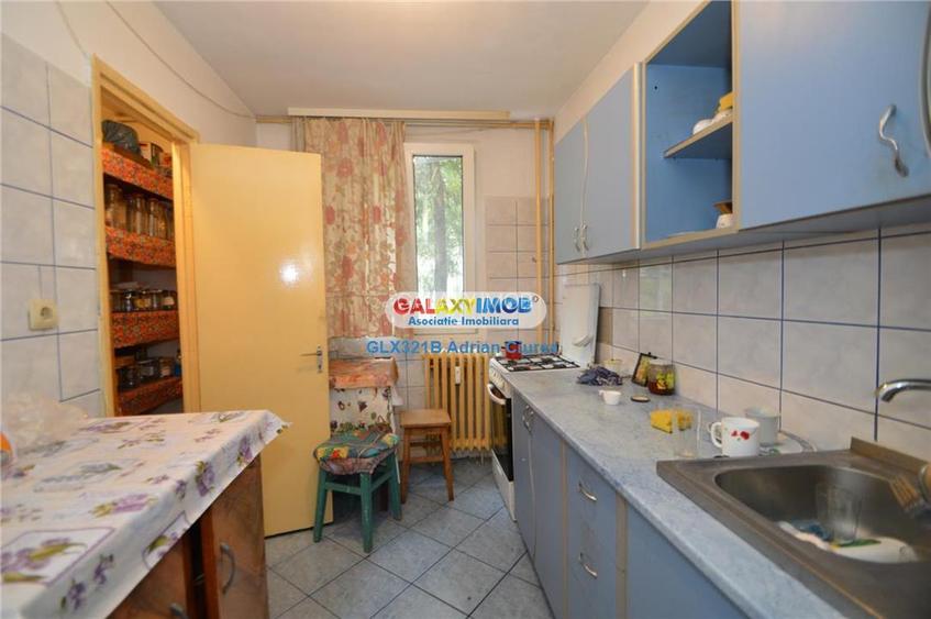 Alexandriei | Antiaeriana | Scoala Nr. 131 | 3 camere | Balcon - 5