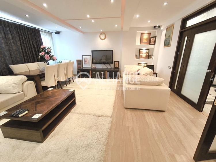 MAMAIA  Statiune (Cod 01) - Penthouse impresionant cu terasa 148 mp! - 2