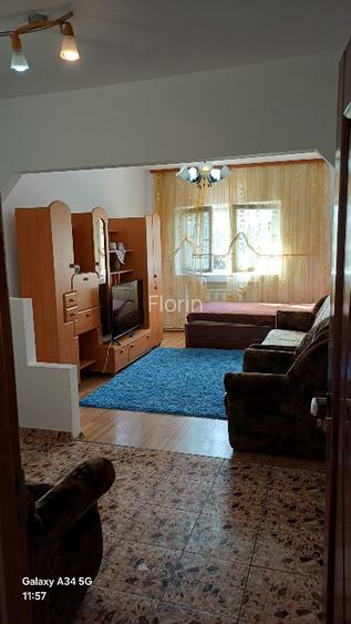 Închiriez apartament 3 camere  - 6
