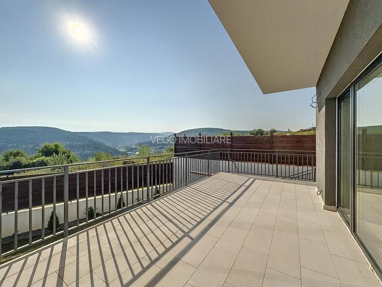 Casa noua tip duplex , 195 mp, 3 bai, 2 parcari, aproape de Vivo! - 15