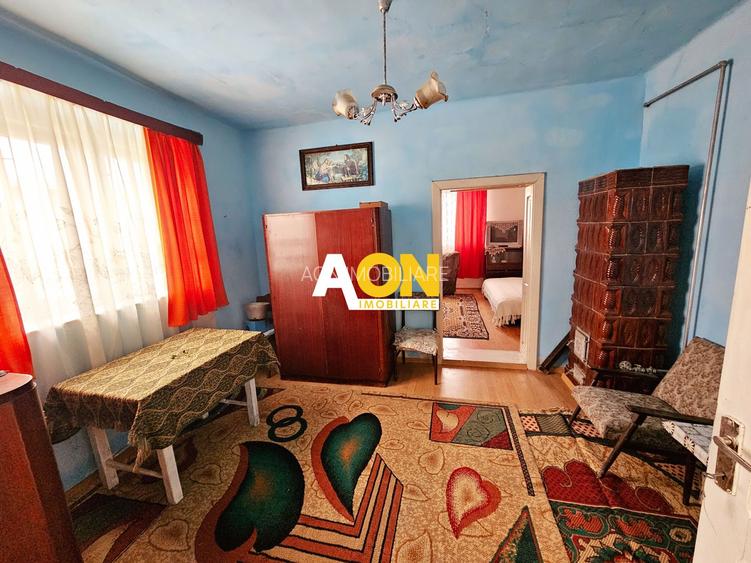 Casă traditională, 3 camere, 1766 mp teren, la asfalt, Vintu de Jos - 7