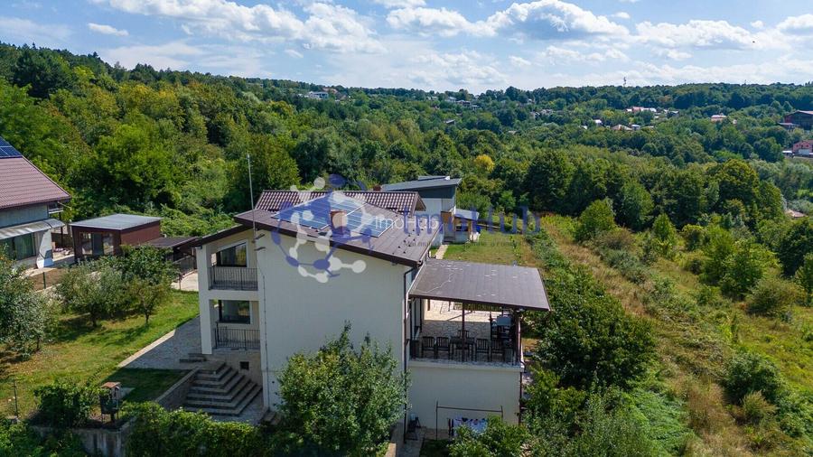VILA CU PRIVELISTE PANORAMICA, Bucium, Iasi,  806mp teren - 20