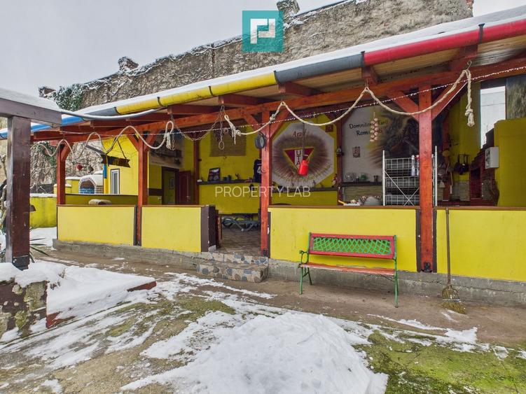 Casă cu 4 camere în zona Parneava - 19