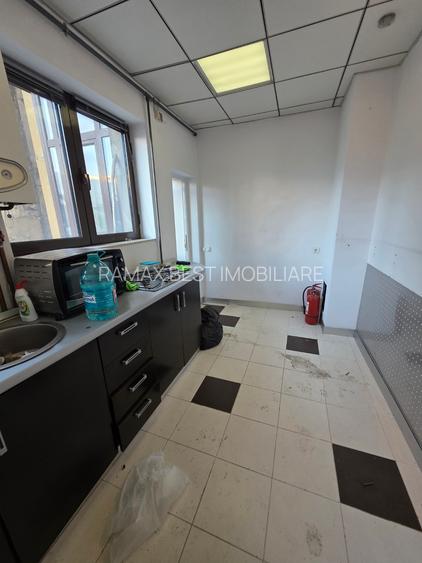 B-ul Magheru, 10 minute metrou Piata Romana, in blocul cu cinema Patria - 6