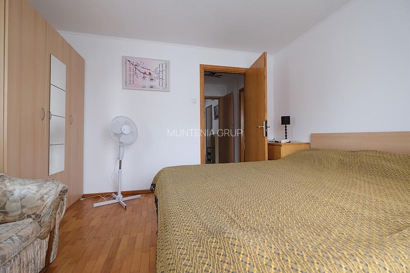 Cal. CALARASILOR, apartament 2 camere decomandate, mobilate si utilate, etaj 6/8 - 7