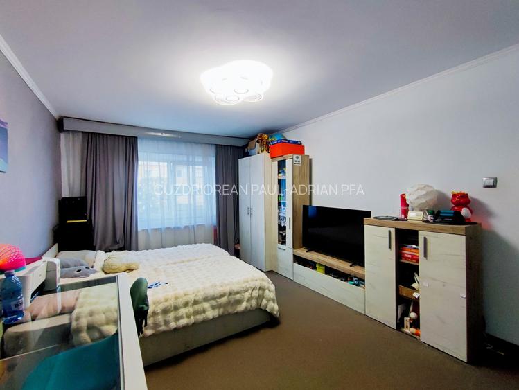 Apartament 3 camere de vanzare in zona City Park Mall, comision % - 3