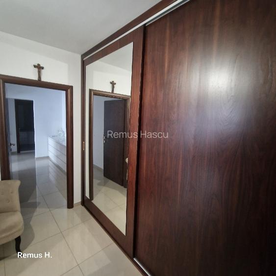 Apartament 3 camere | 70 mp | 1,5 min metrou | Complet renovat | Mobilat,utila - 2