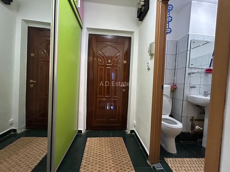 Garsoniera Titan 32 Mp Parter Inalt Bloc 1978 Reabilitat 7 Min Metrou - 6