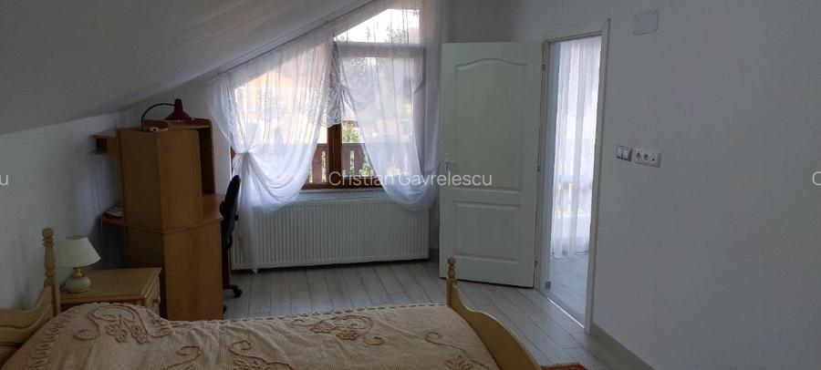 Închiriere apartament la casă  - 16