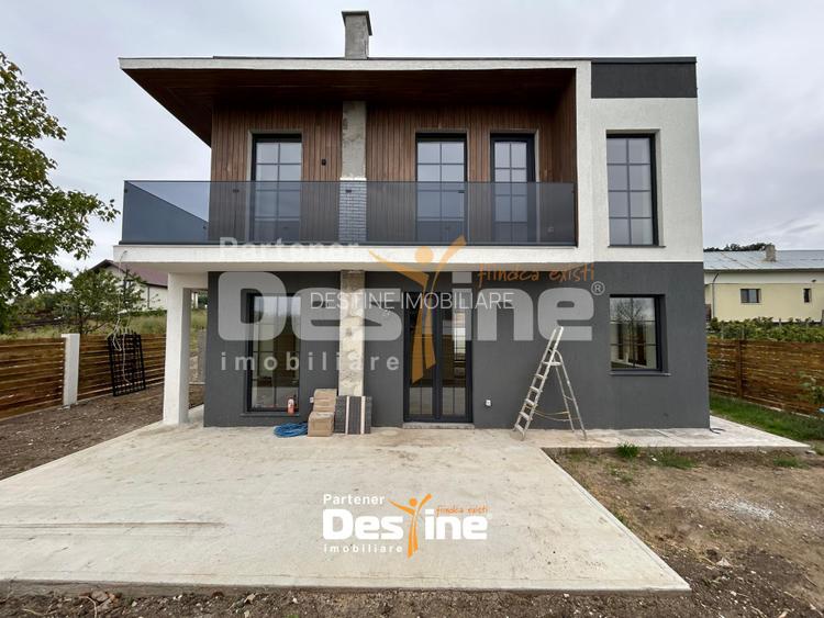Casa individuala 120mp Teren 360mp Loc parcare terasa si curte generoasa Rediu - 18