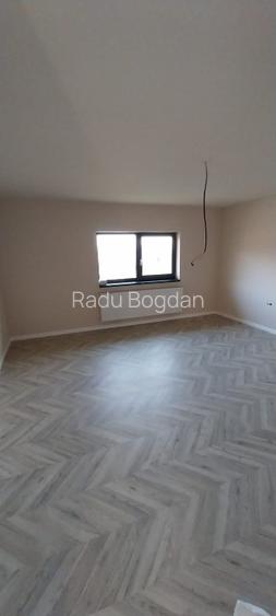 Casa premium cu suprafata mare de 290mp si curte spatioasa  - 5