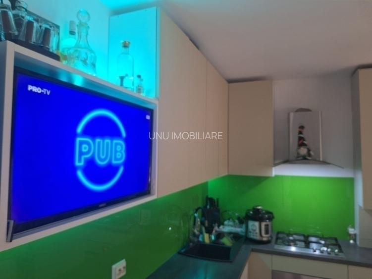 3 camere - 60mp - 2 locuri parcare in Visan - 4