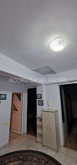 Coiciu, o vila construita pe cadre de beton, bine compartimentata. - 23