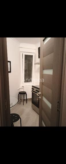 Garsoniera de vanzare  - 4