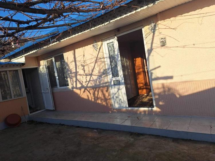 Casa de vanzare in Horga, comuna Epureni - 11