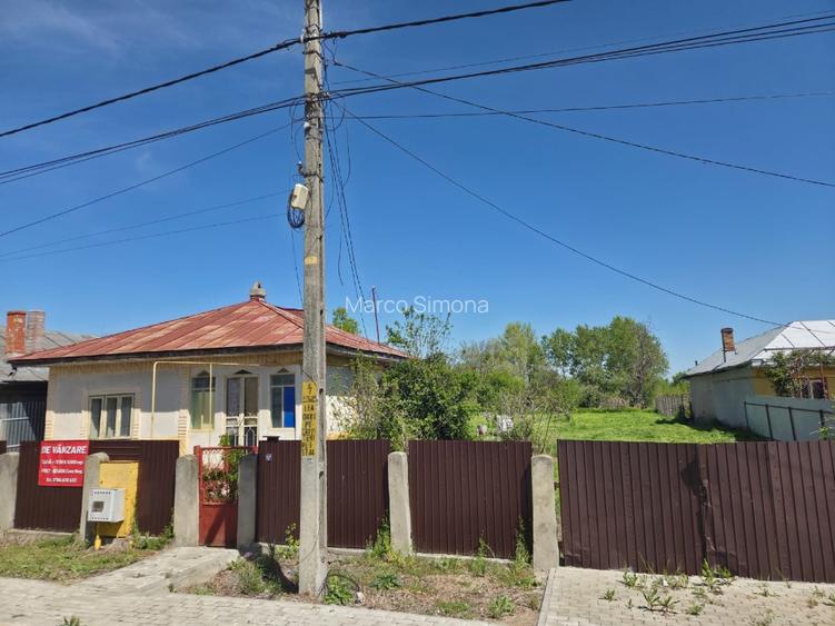 Casă bătrânească + teren intravilan total 3.000 mp - 2