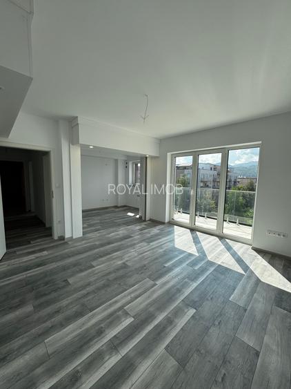Apartament 3camere cu doi pereți mobili, Avantgarden 3 - 2