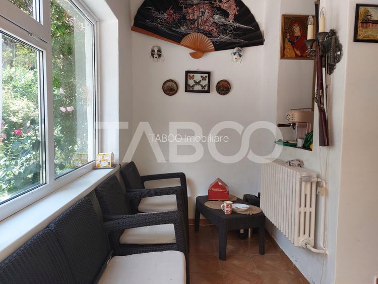 Casa 214 mp utili singur in curte 800 mp teren zona centrala Cisnadie - 20