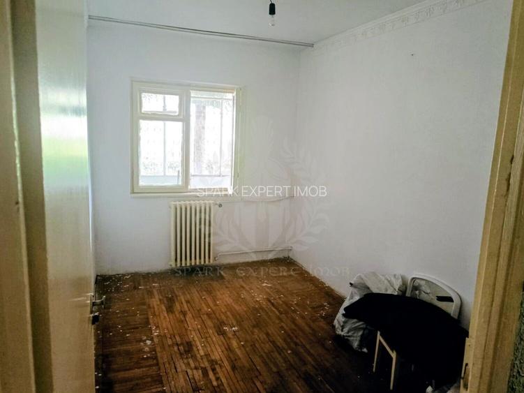 //3 CAMERE// STRADA PADINA// ZONA DE VEST// - 2