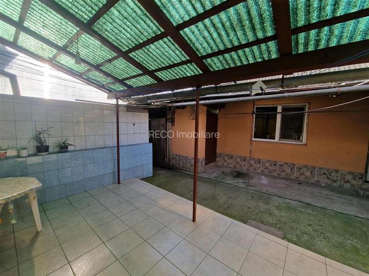 Casa cu 2 camere+living, renovata complet, in Episcopia Bihor - 11