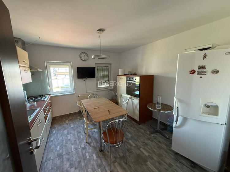 CANTACUZINO - etaj casa din 1980, curte proprie 330mp - 9