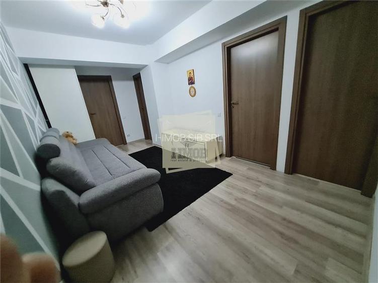 Apartament 3 camere etaj 3   Turnisor - 6
