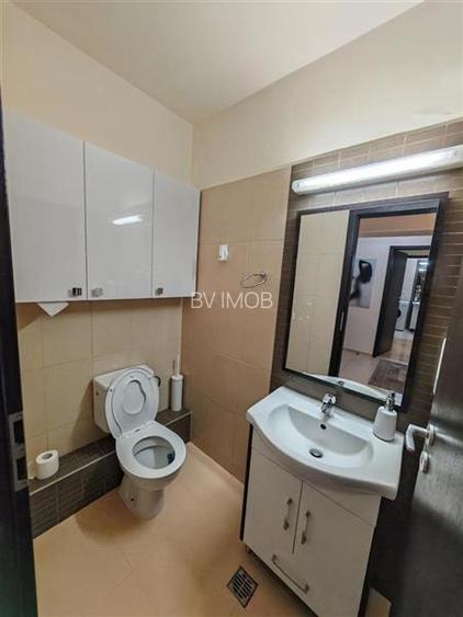 Inchiriem Apartament 3 Camere, Modern, Open Space, Judetean - 13