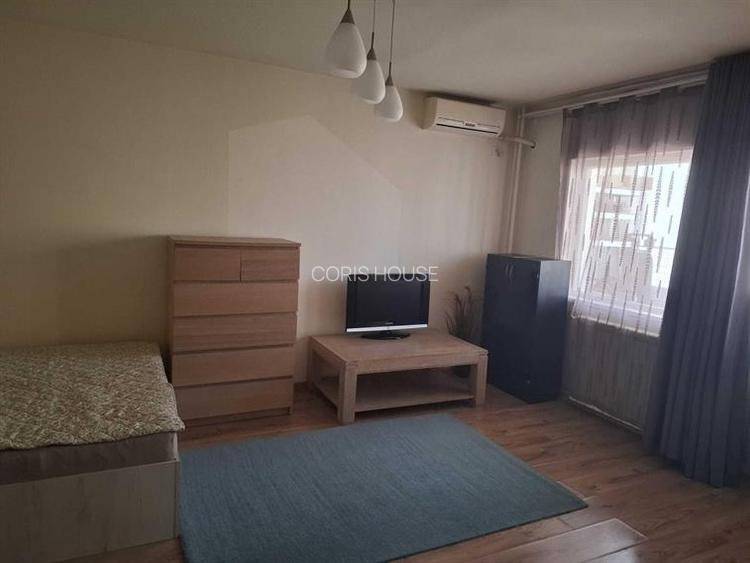 Mall Vitan -Agatha Barsescu -Garsoniera eleganta - - 3