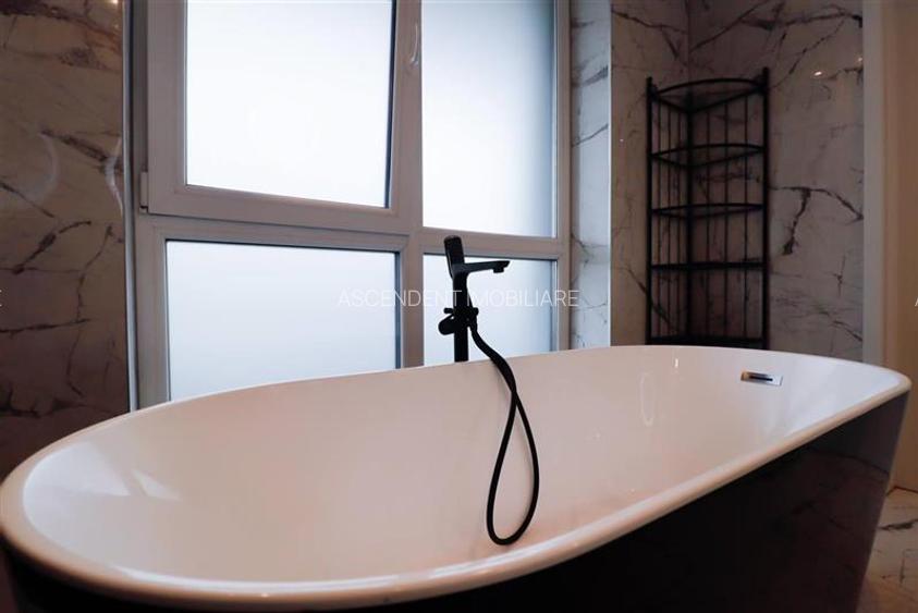 Penthouse Qualis Tractorul Brasov,terasa panoramica,3 balcoane,ales echipat - 15