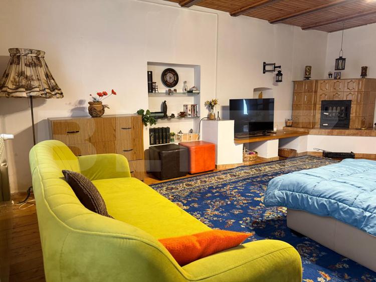 Casa de vanzare cu teren generos – la doar 15 minute de Brasov - 7