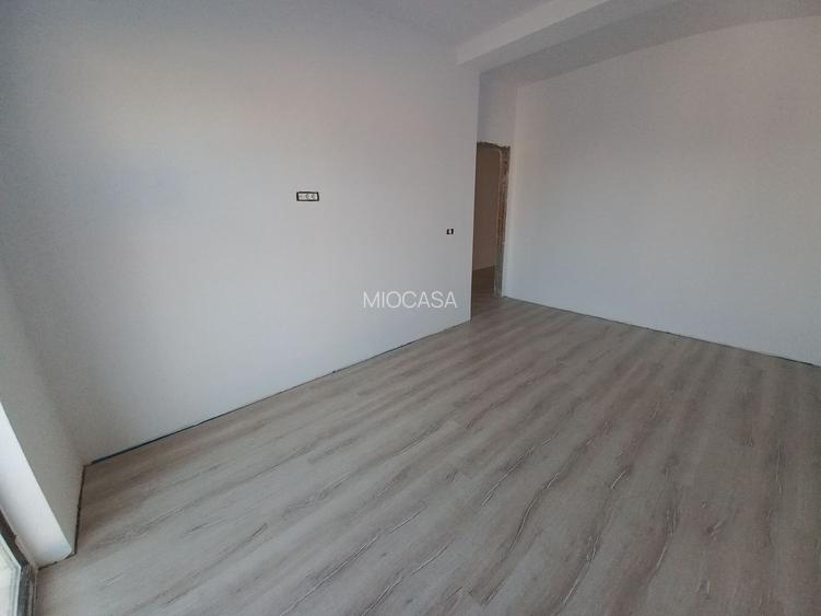 Langa Mosnita City Mall. 5 Camere. 3 Bai. Bucatarie inchisa. - 13