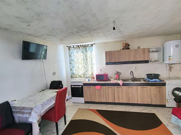 Casa cu teren 2 hectare, anexe si doua imobile – Nimigea de Sus - 7