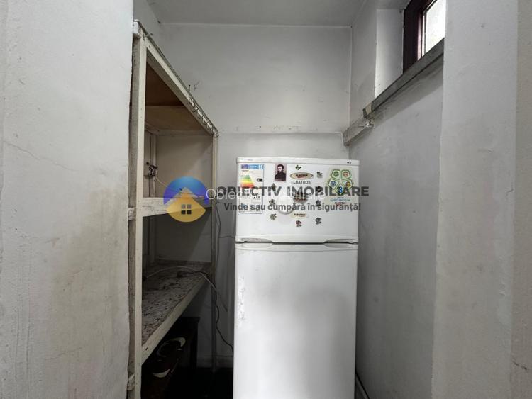 Apartament de vanzare 3 camere- pretabil pentru spatiu comercial - 14