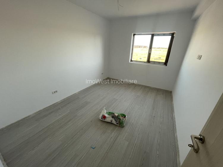 Giroc-Bld. Aviatiei | 5 camere | 3 bai | Bucatarie inchisa - 11